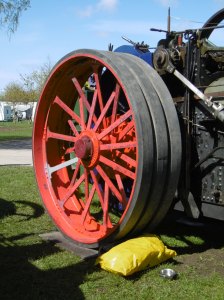 The bowl's fora little black dog - it seems the bigger the engine the smaller the dog
